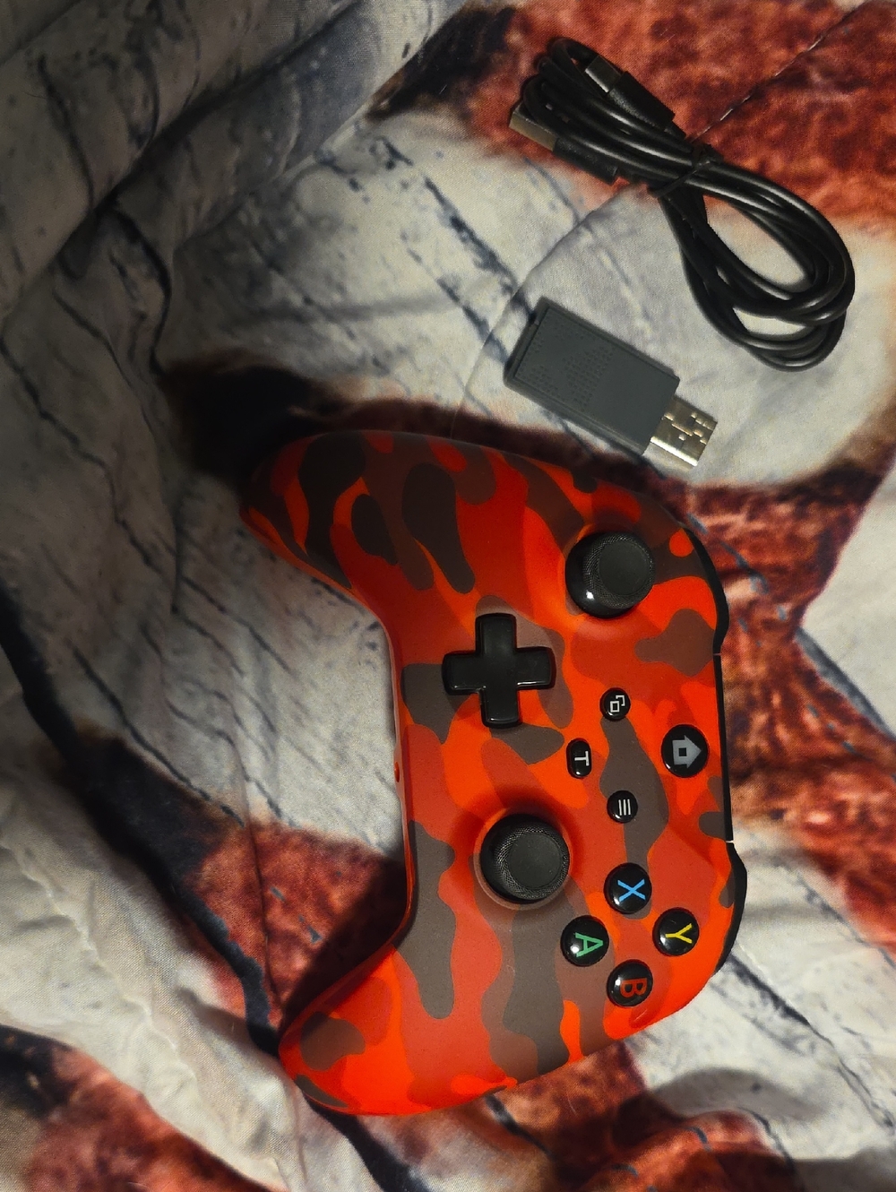 Wireless Red Camo Gaming Controller with USB Receiver